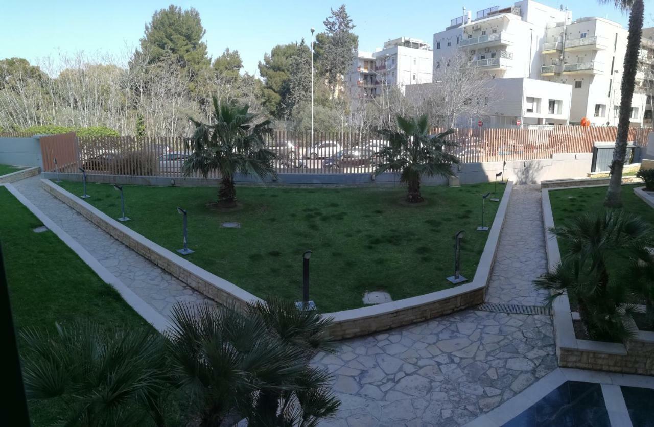 A Casa Di Sara Ermy Bed & Breakfast Bari Exterior photo