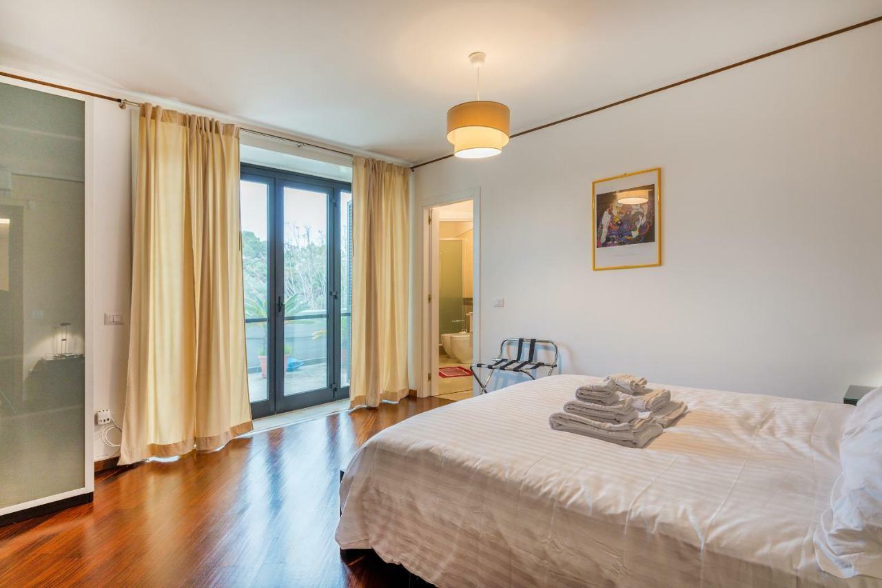 A Casa Di Sara Ermy Bed & Breakfast Bari Exterior photo